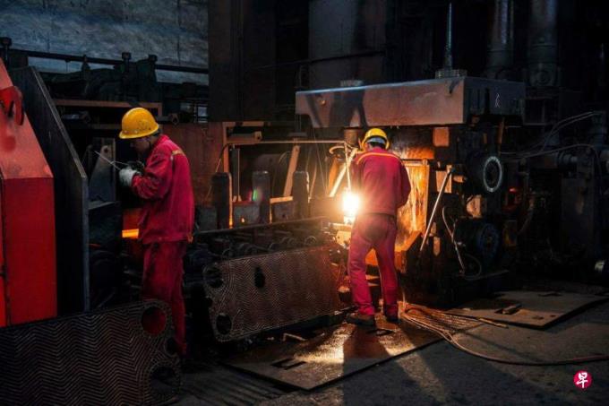 中国制造业景气时隔半年重返扩张区间