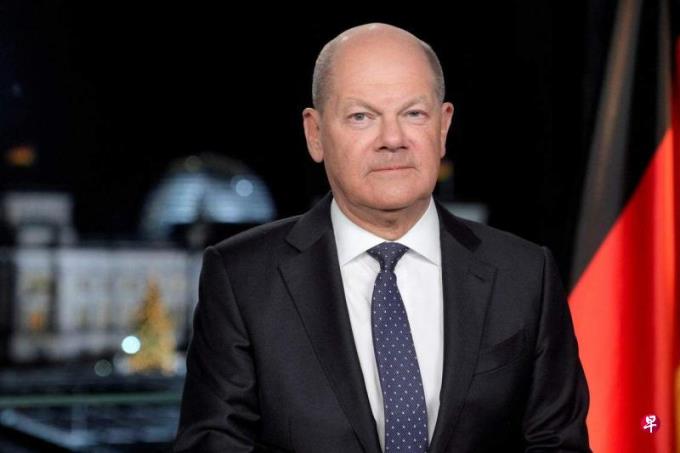 陈万诚:朔尔茨的十字路口