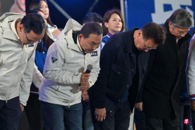 拼政党轮替失败 侯友宜眼眶泛红为败选负责 学者:国民党中央须改变官僚老旧习气