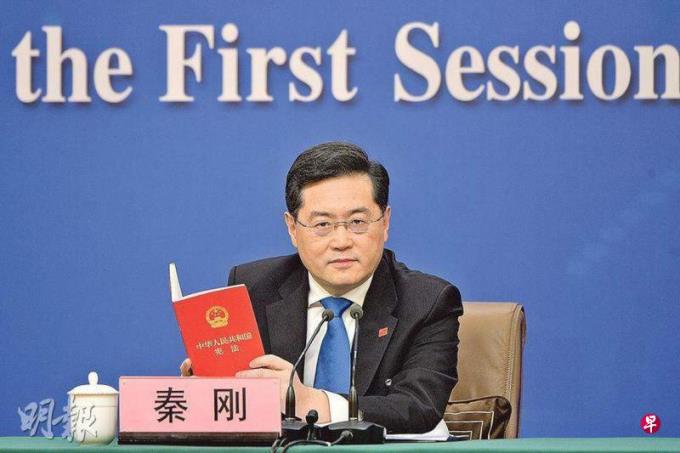 秦刚辞去全国人大代表职务而没有被“罢免”