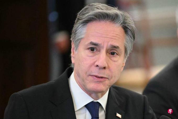 美国将对多名香港官员实施新签证限制