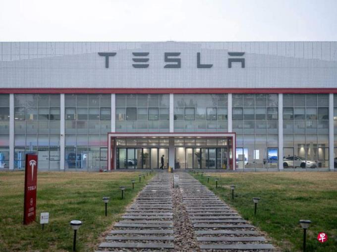 特斯拉据报撤回所有中国应届毕业生的录用