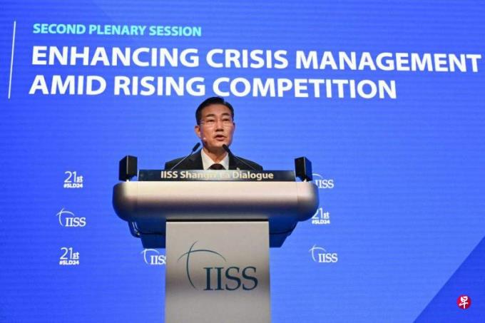 韩防长:更多证据显示 朝鲜为俄罗斯供应武器