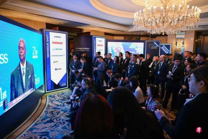 采访侧记:中美少了火药味 多了理念推销和博弈