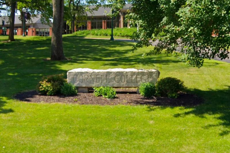 位于爱荷华州芒特弗农的康奈尔学院自2018年起与中国东北的北华大学建立了合作关系。