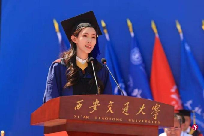 下午察:中国知名高校毕业生演讲翻车?