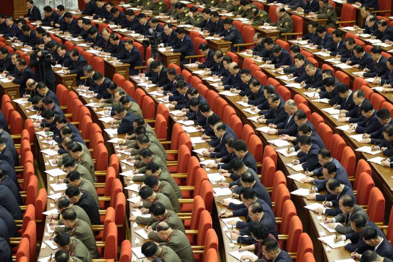 朝鲜官媒提供的据称是劳动党会议的照片。