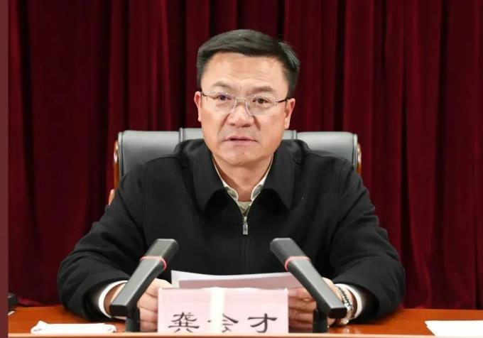 龚会才已任西藏自治区党委常委、秘书长