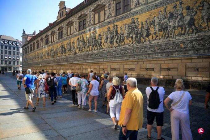 吴俊刚:民主国家的信任危机