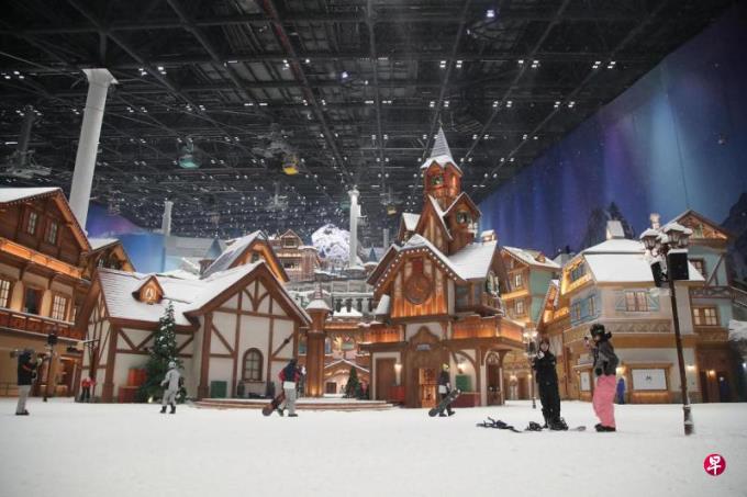 全球最大室内滑雪场在上海开幕