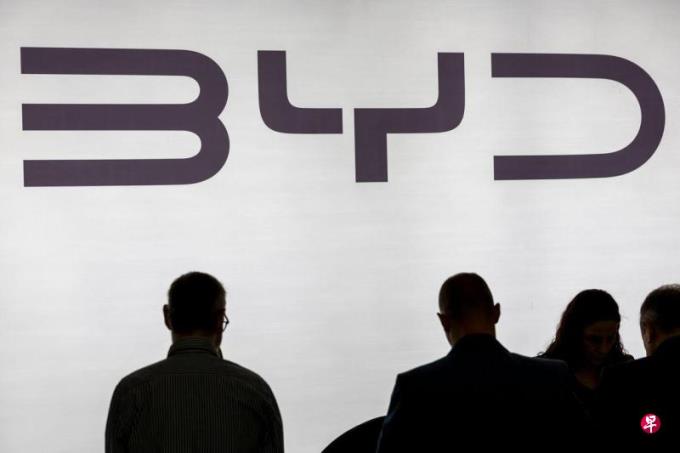 比亚迪完全掌控与奔驰在华合资车企