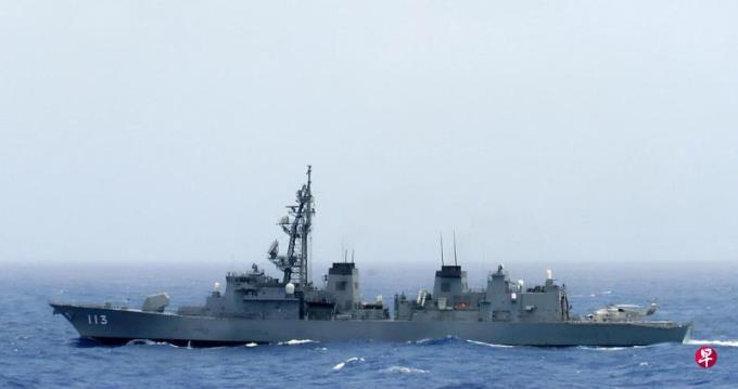 日本军舰首入台湾海峡 中国外交部提严正交涉