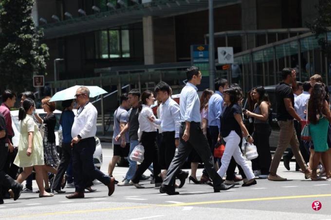 更多国人认为中国对我国影响力较大且正面