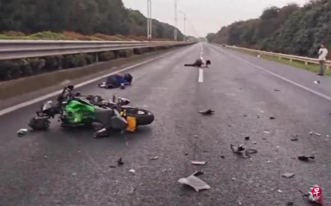 下午察:被流量吞噬的网红女骑士