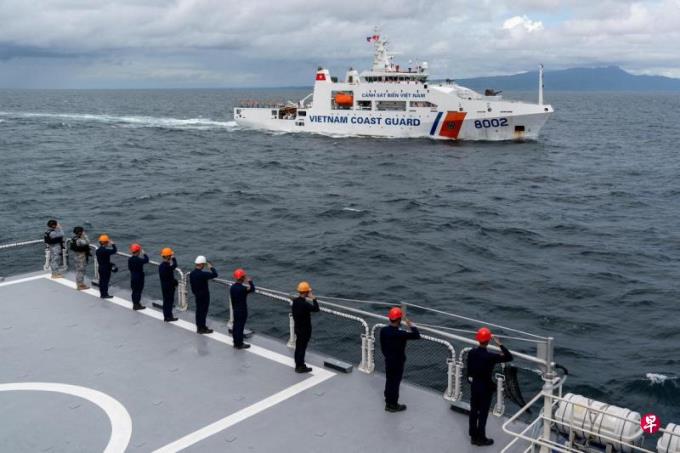 菲律宾声援越南 指责中国无理攻击越南渔民