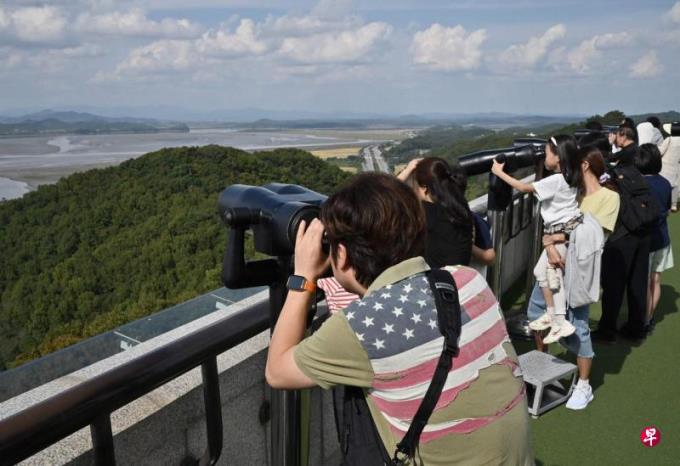 姜贵瑛:朝鲜禁用韩腔禁不住韩流