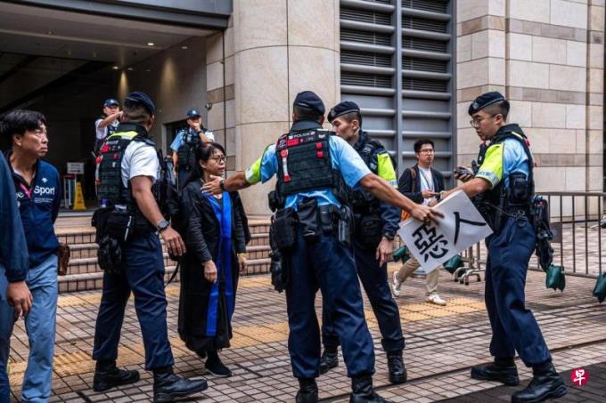 港45民主派人士判监刑最高10年