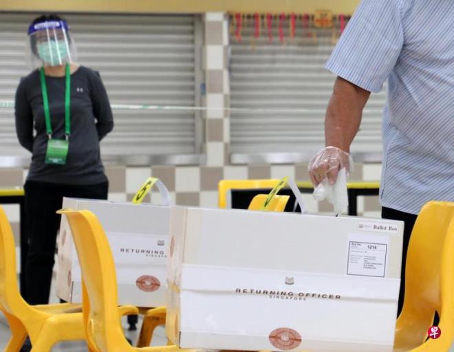 韩咏梅:民主、民粹、再民主