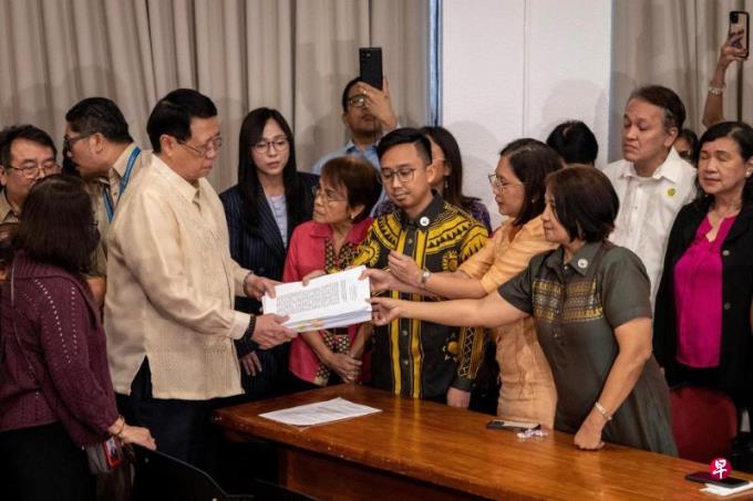 菲副总统莎拉涉威胁总统与贪腐 再次面临弹劾指控