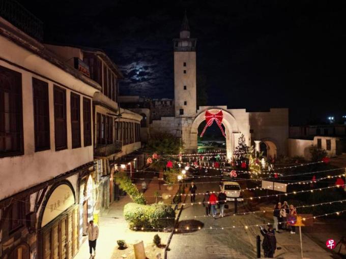 王毅敦促叙利亚防止恐怖主义趁乱回潮