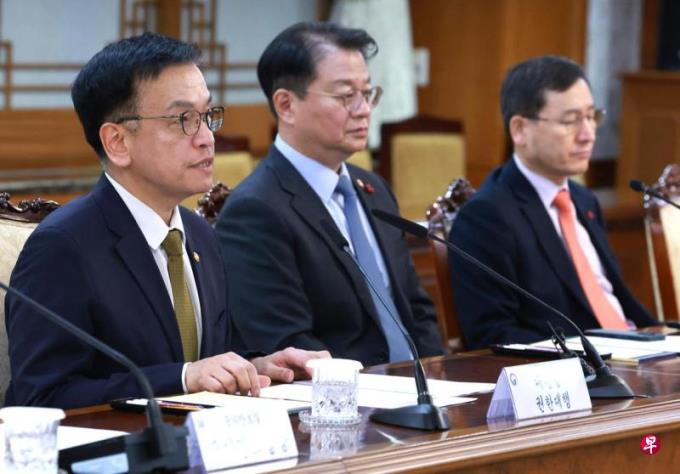 韩国代总统下令对航空运行系统进行紧急安全检查