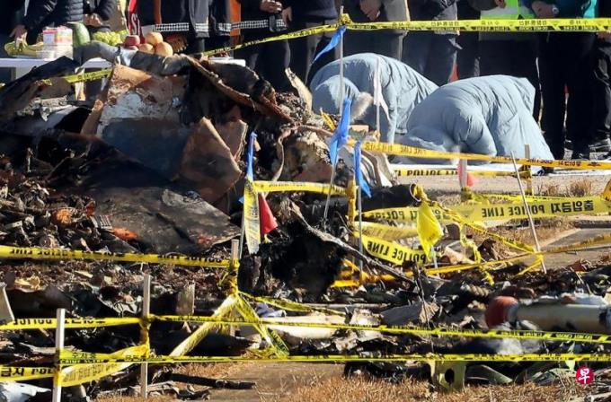 济州航空空难179名遇难者身份确认 丧礼缓慢推进
