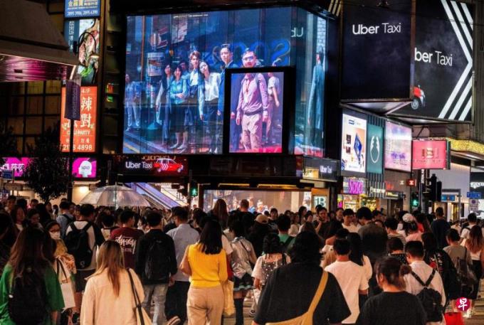 香港零售行业疫后持续低迷 学者建议提供折扣券促消费