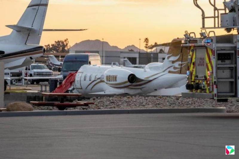 美国两架飞机跑道上相撞 酿一死四伤