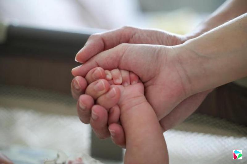 “龙年”新生儿不增反降 马国华裔生育率跌势更明显