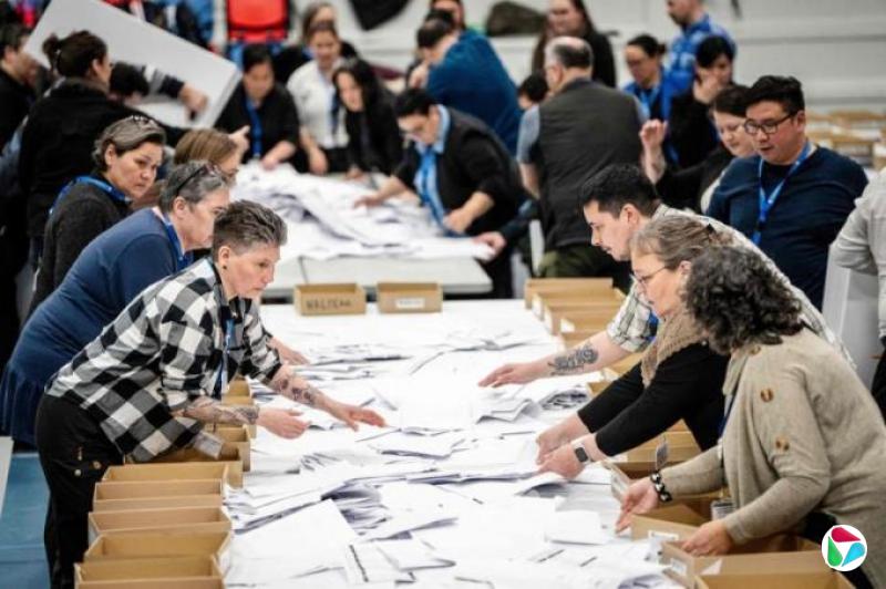 西蒙·约翰逊:格陵兰的未来必须由格陵兰人决定