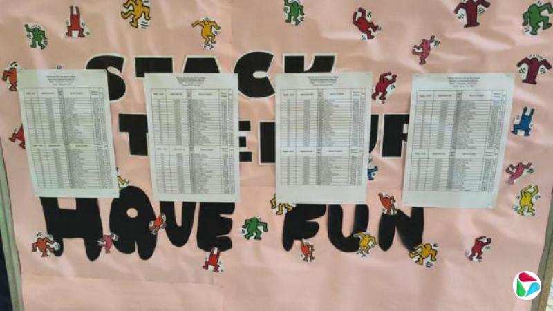 Band 1的直资中学香港管理专业协会李国宝中学,有130多人参加中二插班笔试。