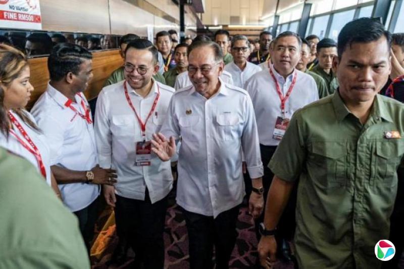 邓世轩:陆兆福掌舵 民行党迎来新世代