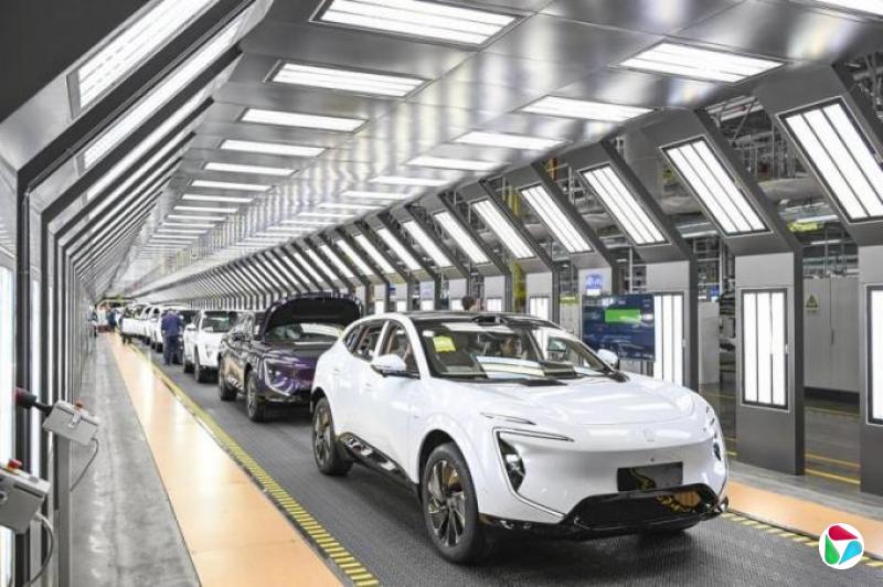 中国官员批汽车业内卷严重促整治 学者:不应干预过度