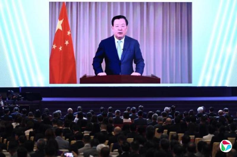 夏宝龙批美国打压香港 只会令其在港代理人加速灭亡