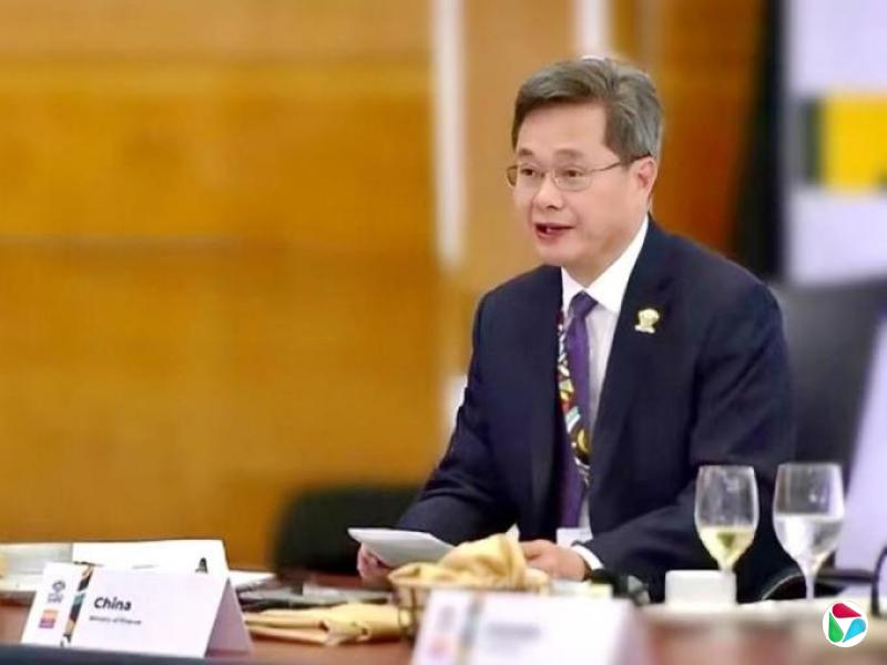 蓝佛安在美出席会议:中国主张通过平等对话解决关税争议