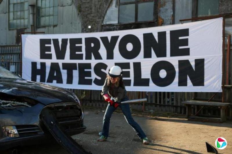 特朗普掀关税战 欧洲人“罢买美国”