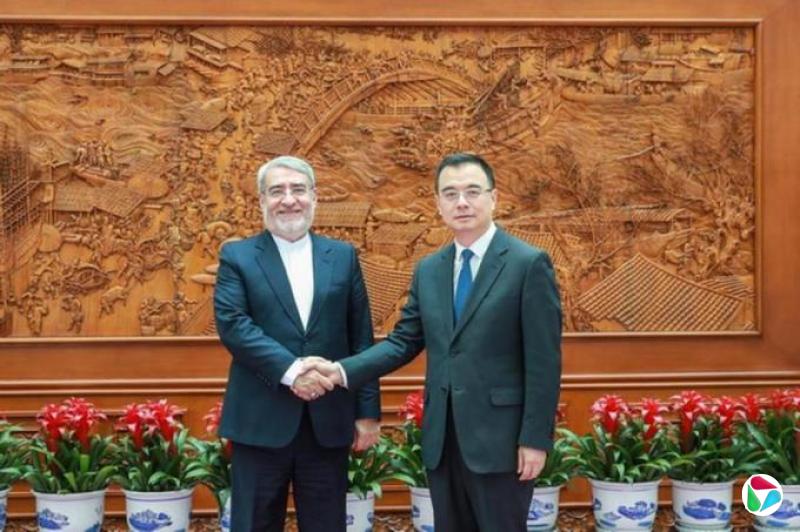 会伊新驻华大使 中国外交部部长助理刘彬:反对侵犯伊朗主权