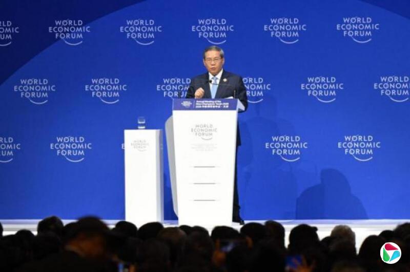 李强警告全球贸易紧张局势加剧