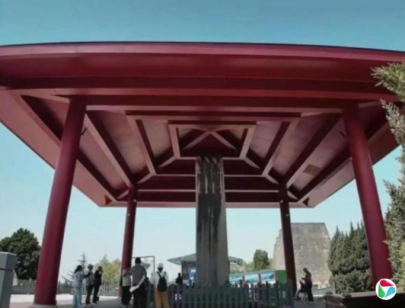 武则天无字碑“加盖”引质疑 管理处称为保护文物