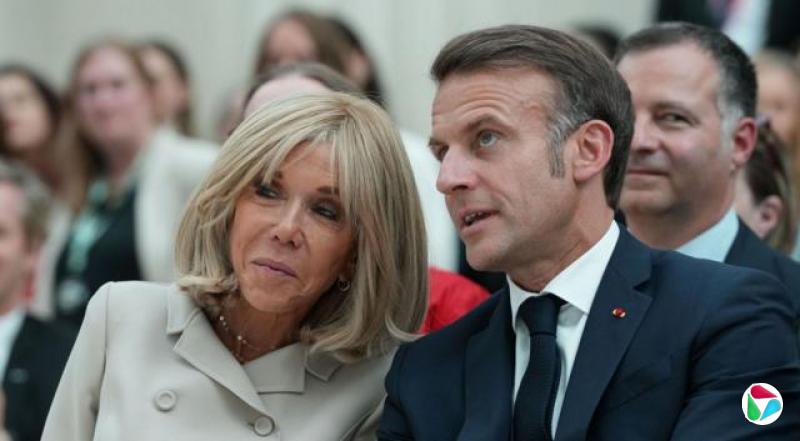 ͳEmmanuel Macronӱ̼Brigitte Macron