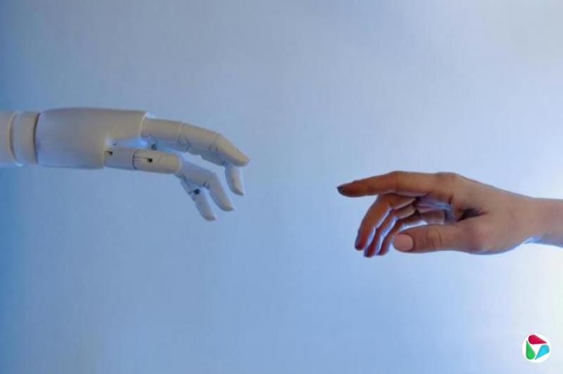 杨萌:跨越AI的鸿沟