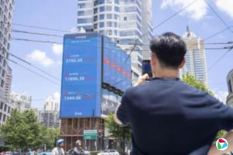 中国多家银行警告不得用信用卡资金炒股