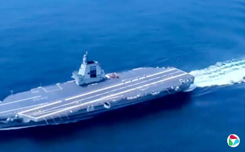 中国航母福建舰通过台海 赴南中国海试验训练
