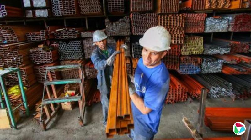 墨西哥一家钢铁工厂