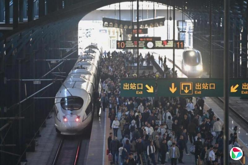 十一黄金周叠加服务业刺激措施 中国消费股或得到提振