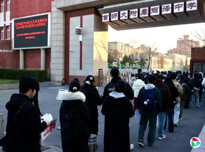 中国“国考”放宽年龄限制 打破35岁门槛