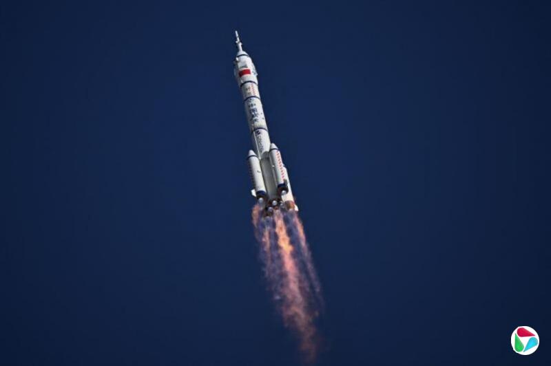 中国神舟二十号疑遭微小碎片撞击 返回任务推迟