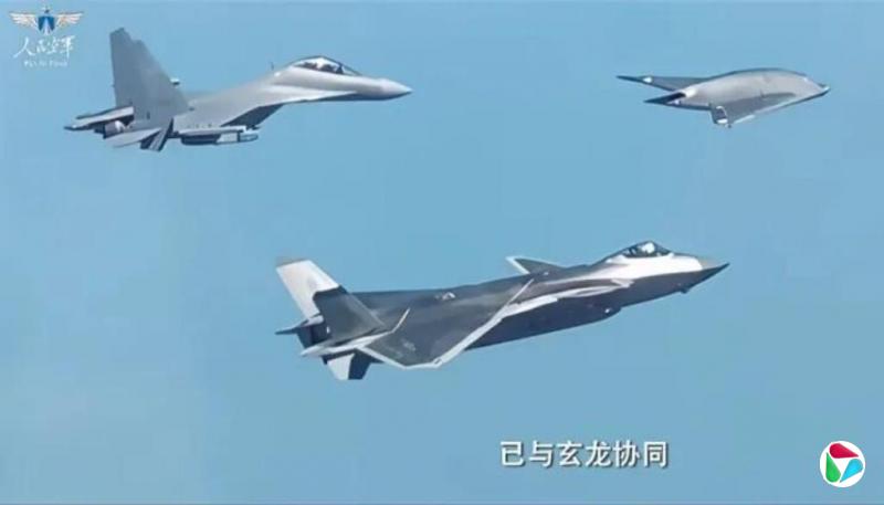 下午察:中国空军组“三剑客”充当实战踹门“急先锋”