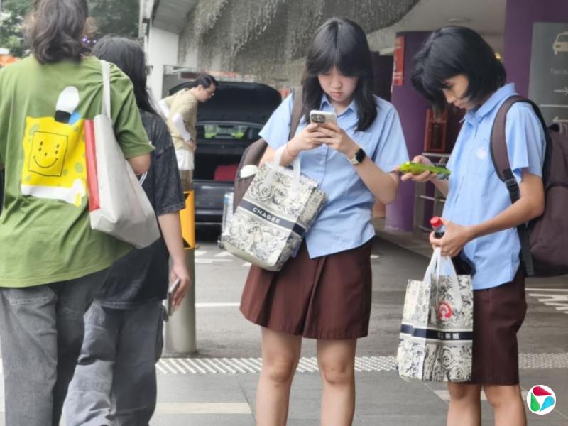 社论:避免智能产品伤害孩子心智健康