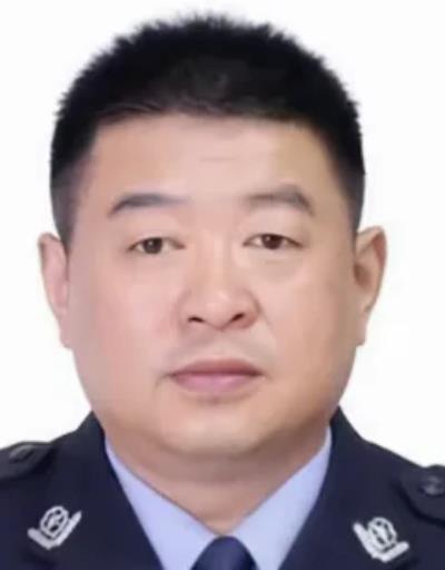 蚌埠市公安局副局长、一级高级警长陈克俭被查